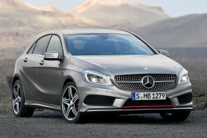 Mercedes-Benz A 250 AMG Sport Package (W176)