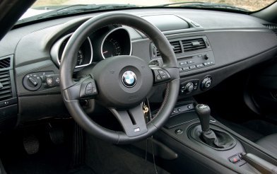 BMW Z4 Manhart Racing V10