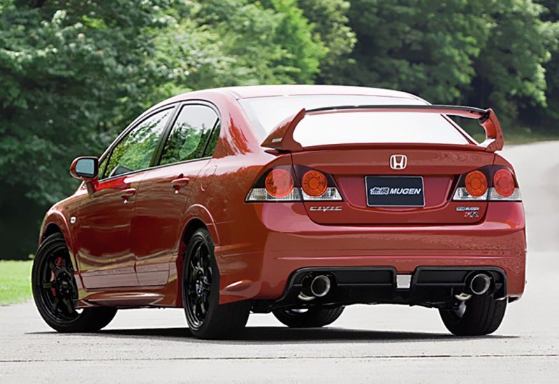 Honda Civic 8 Mugen RR