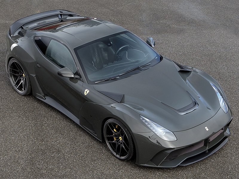 F12 Berlinetta капот