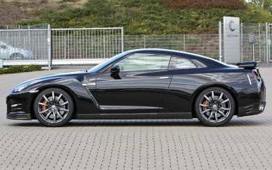 Nissan GT-R