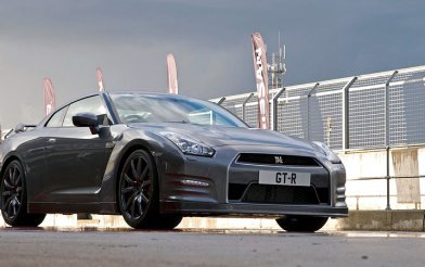 Nissan GT-R