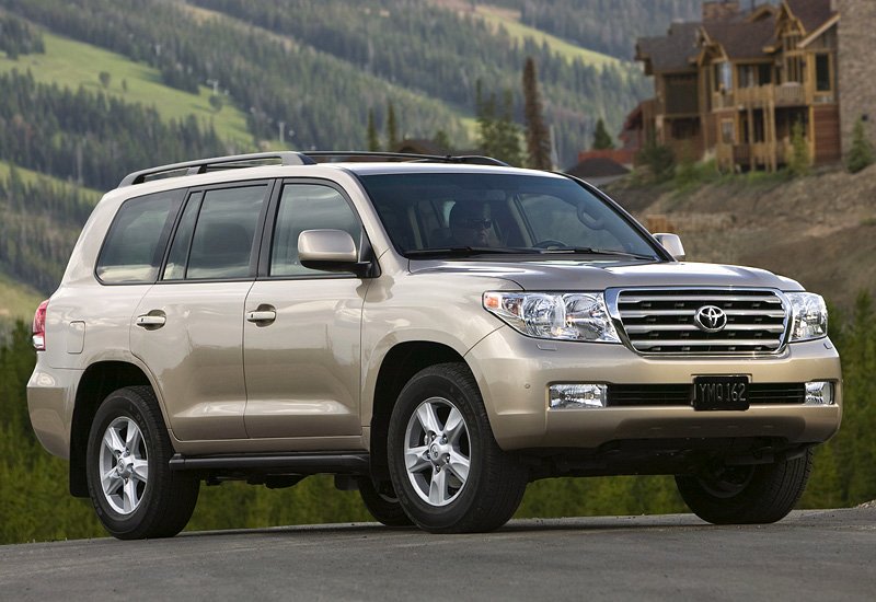 Toyota Land Cruiser 200 V8