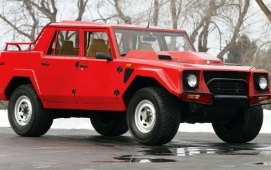 Lamborghini LM002