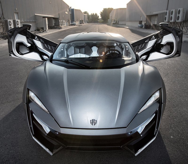 2014 W Motors Lykan Hypersport