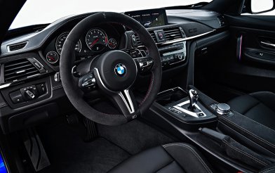 BMW M4 CS (F82)