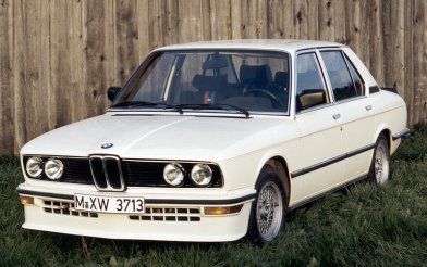BMW M535i (E12)
