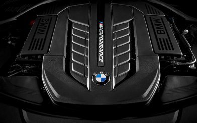 BMW M760Li xDrive (G12)