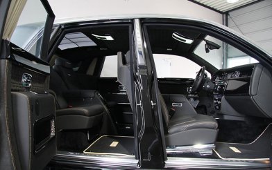 Rolls-Royce Phantom EWB Series II Mansory Conquistador