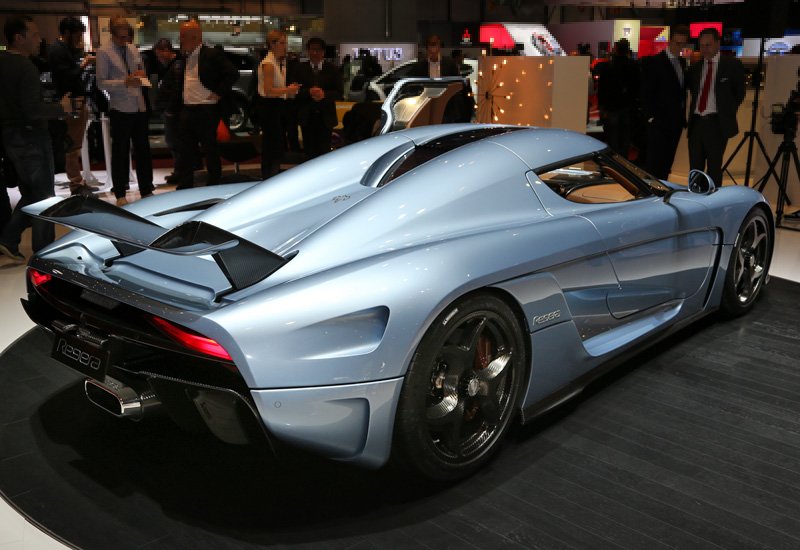 Koenigsegg regera фото