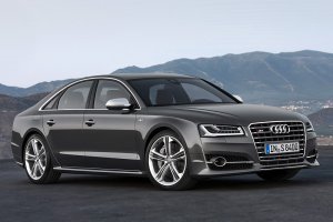 Audi S8