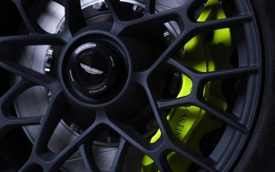 Aston Martin Vantage AMR Pro