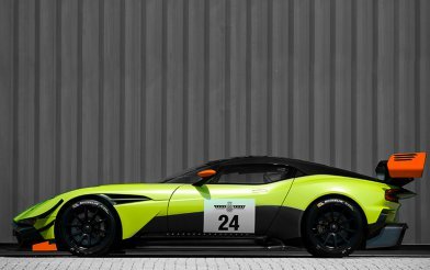 Aston Martin Vulcan AMR Pro