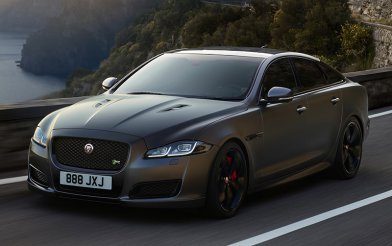 Jaguar XJR575