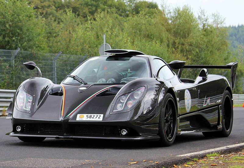 РҐСЌРјРёР»С‚РѕРЅ Pagani Zonda